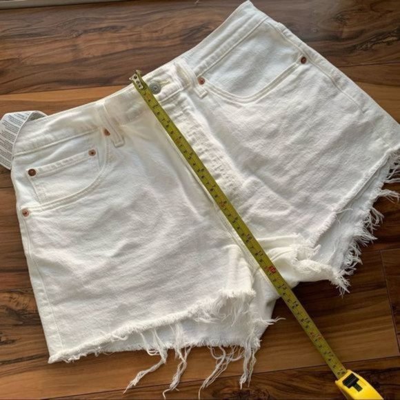 Levi’s - Picture 2 of 7